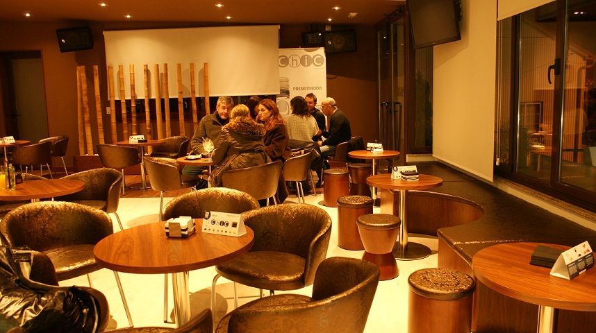 Hotel Corona De Galicia Valga Luaran gambar